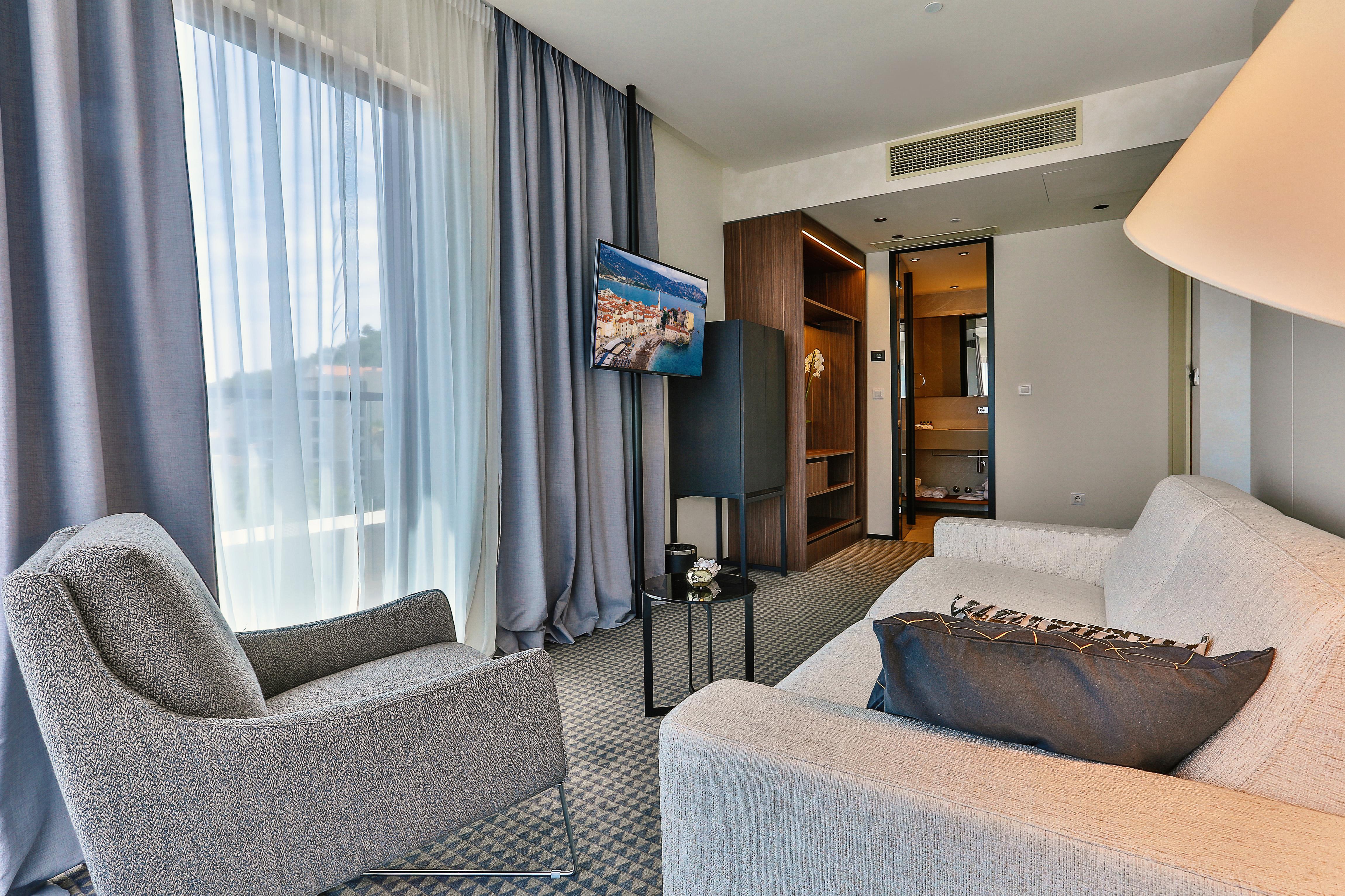 Hotel Kalos Budua Esterno foto