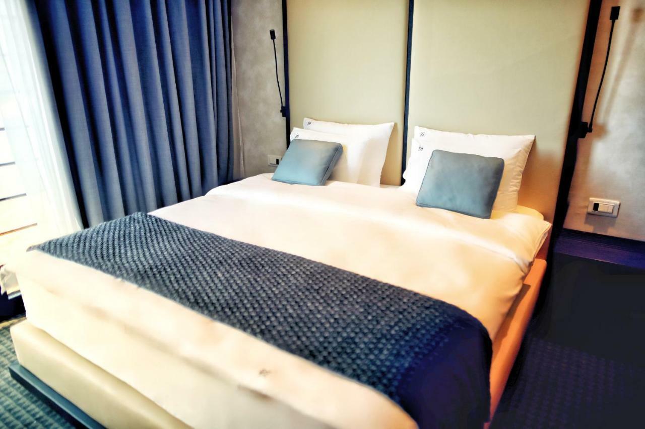 Hotel Kalos Budua Esterno foto